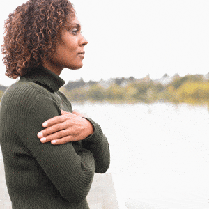 silicone-breast-implants-landolakes-bigstock-profile-of-woman-standing-by-lake